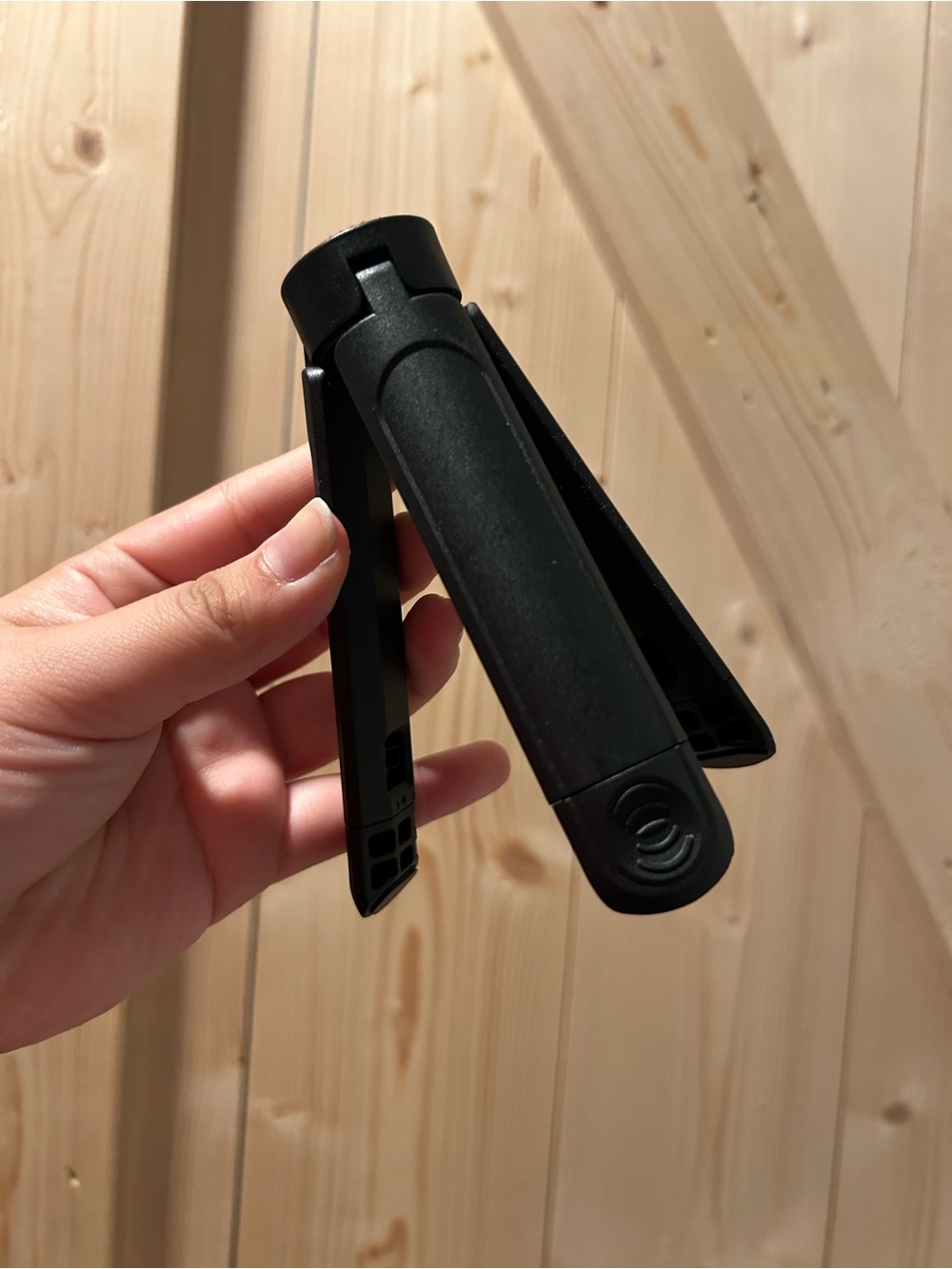 Portable Black Mini Tripod Stand for Portable Audio & Video